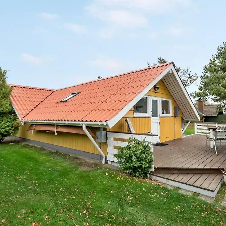Hjalmine - 250m From The Sea In Funen By Interhome *