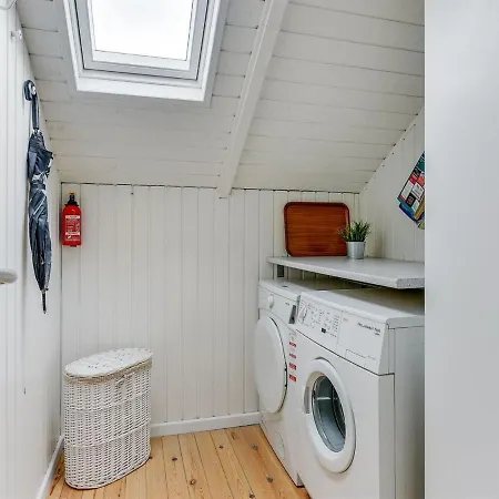 Hjalmine - 250m From The Sea In Funen By Interhome